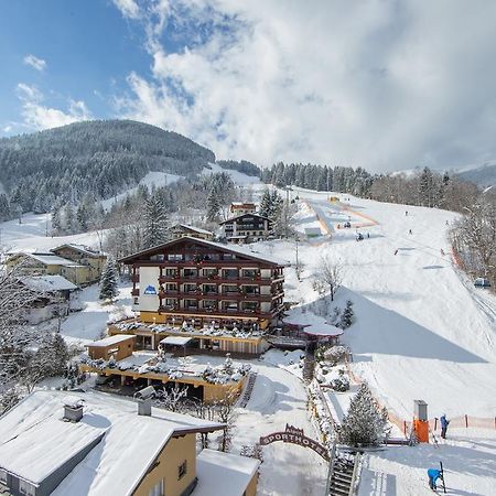 Alpin- Das Sporthotel - Ski In Ski Out Cityxpress, Summercard Included Целль-ам-Зе Экстерьер фото